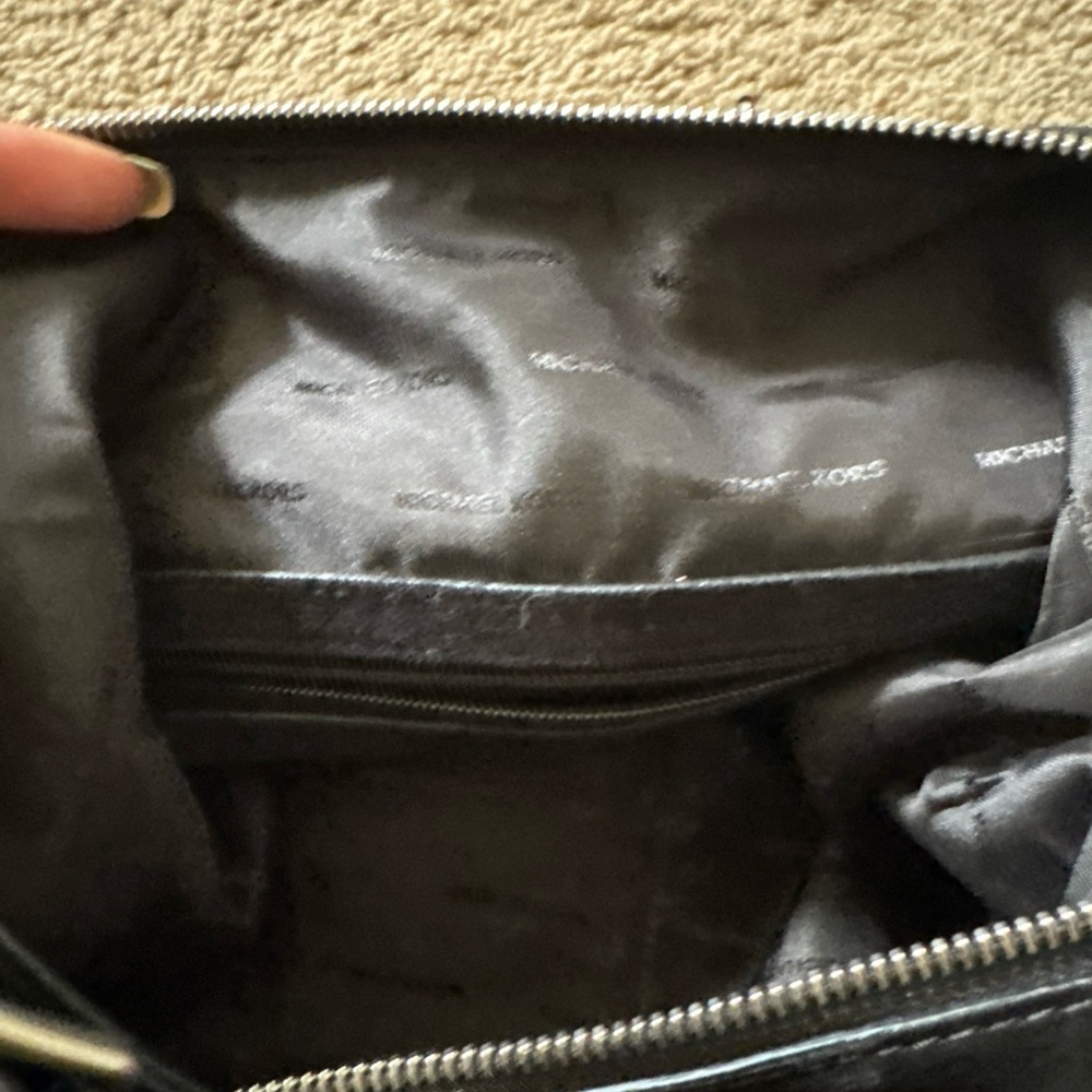 Michael Kors Black Crossbody Bag - Picture 6 of 9